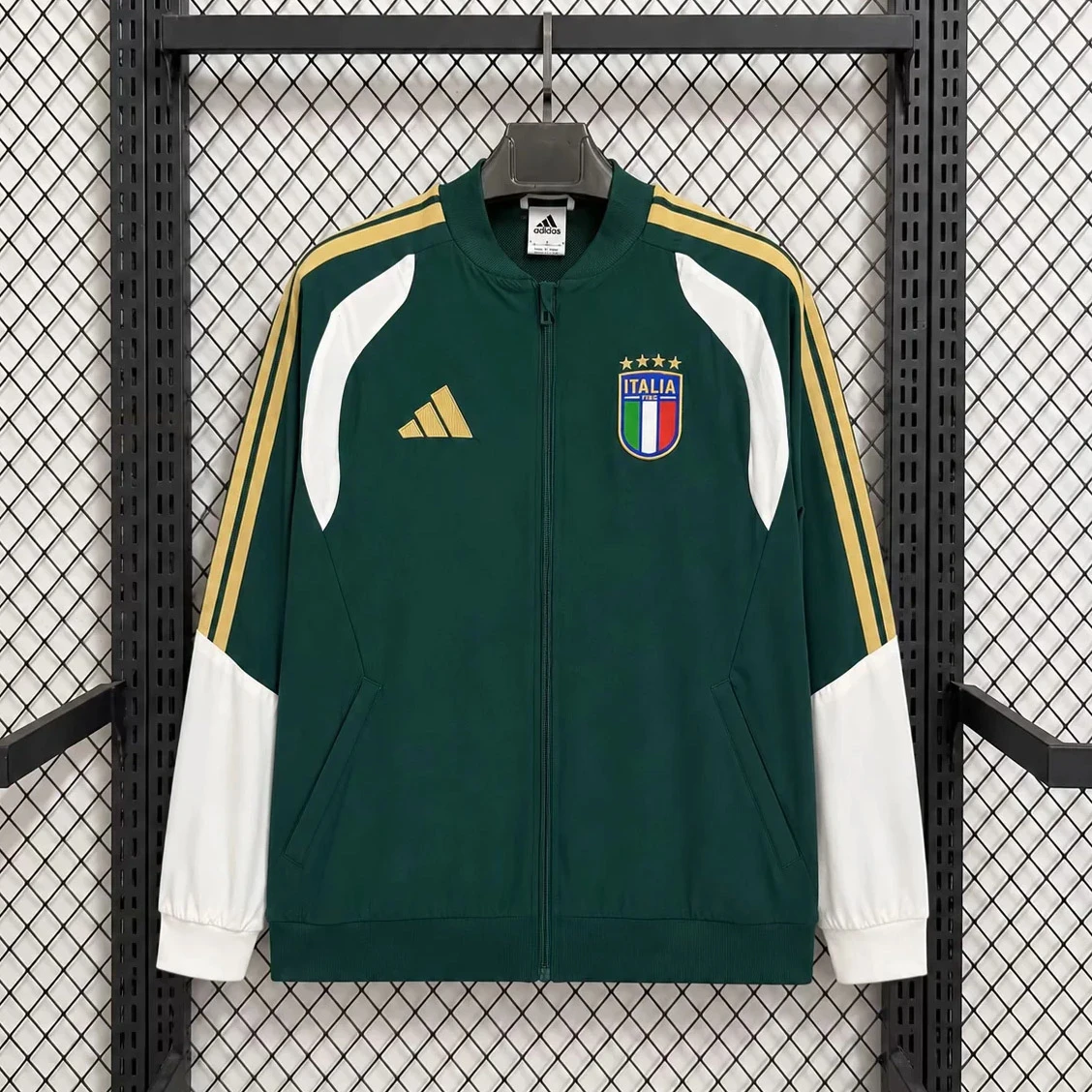2026 Italy Green Retro Windbreaker