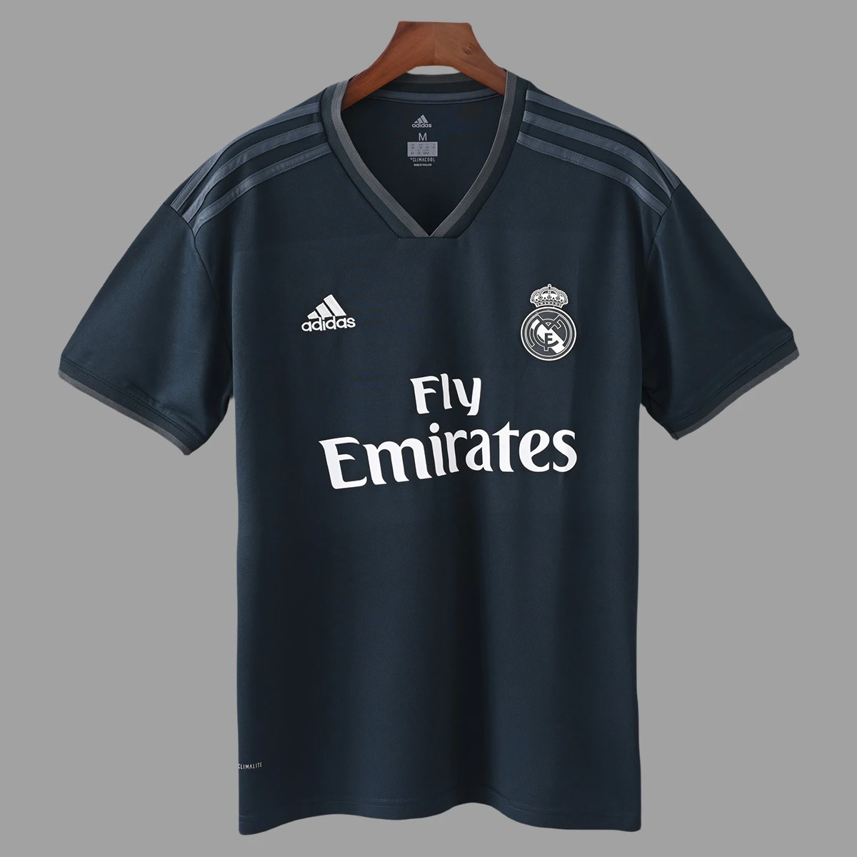 18/19 Real Madrid Away Retro Soccer Jersey