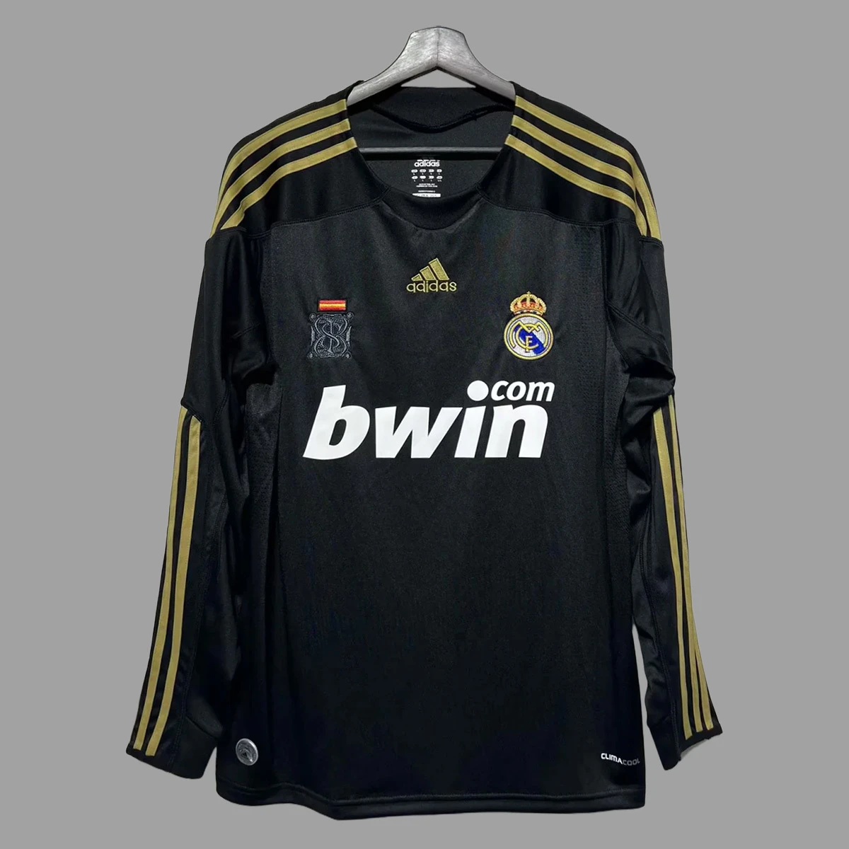 09/10 Real Madrid Third Long Sleeve Retro Soccer Jersey