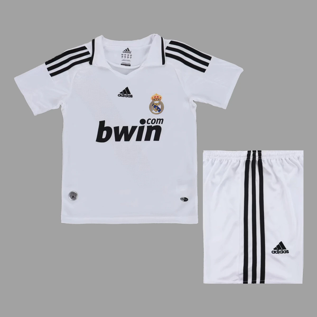 08/09 Real Madrid Home Kids Retro Soccer Jersey Size 16-28