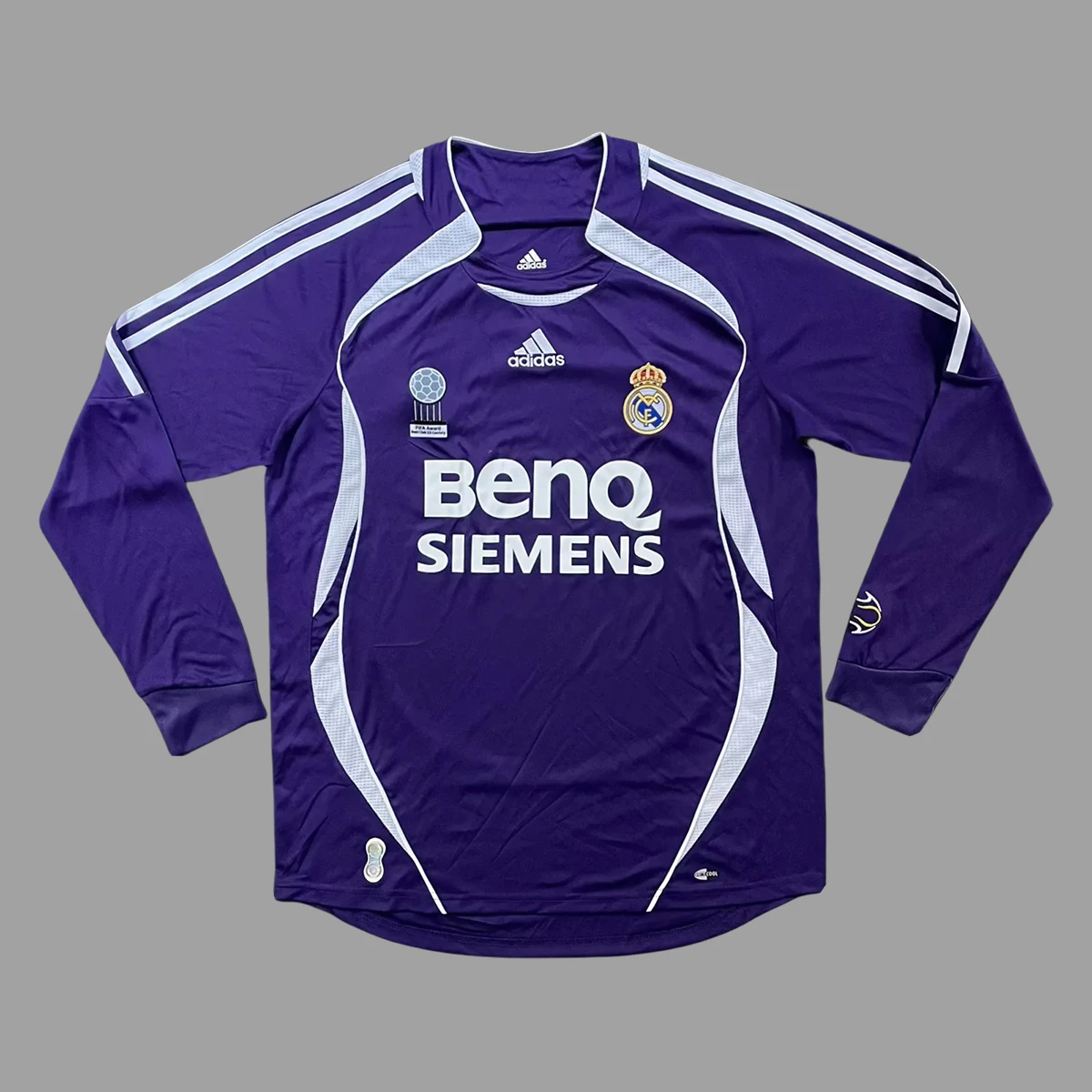 06/07 Real Madrid Third Long Sleeve Retro Soccer Jersey