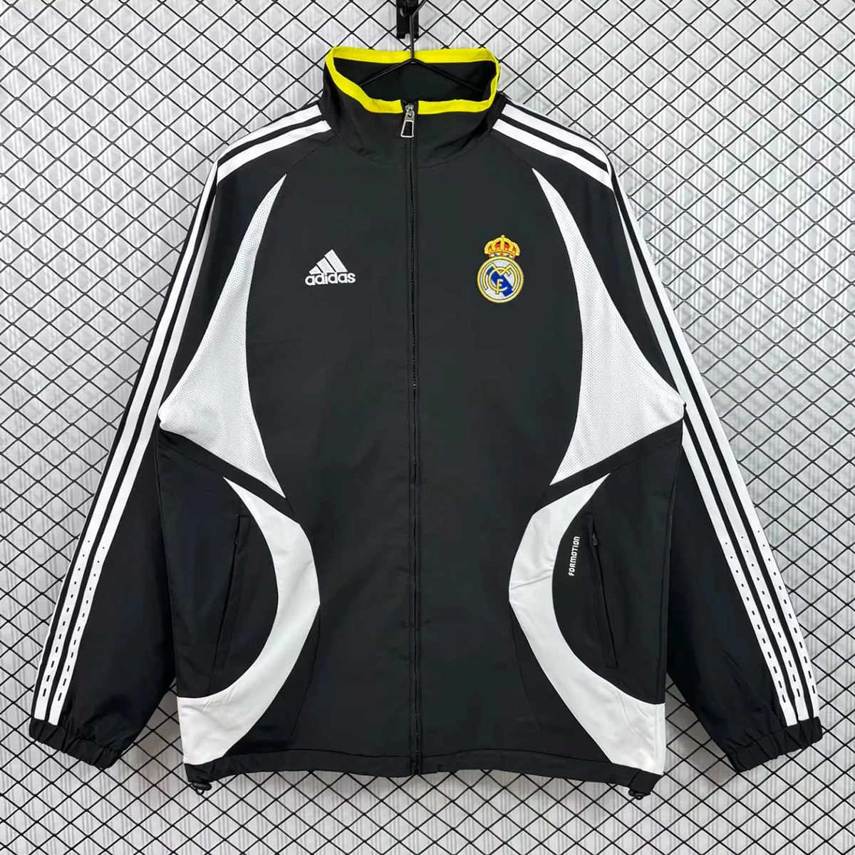 06/07 Real Madrid Black White Windbreaker