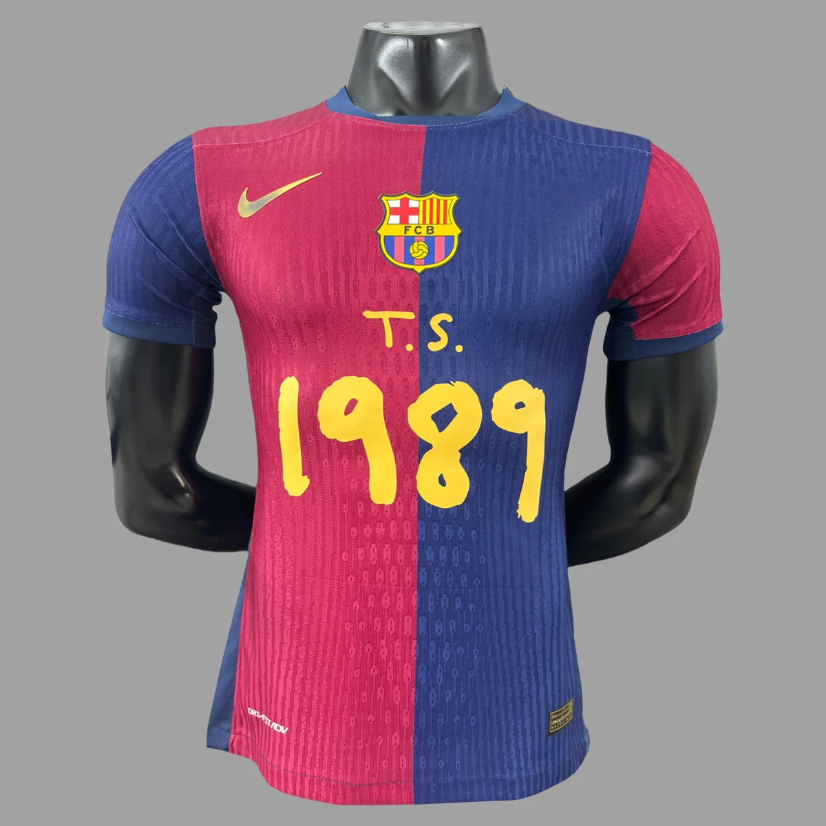 24/25 Barcelona x Taylor Swift Special Version Player Version Soccer Jersey