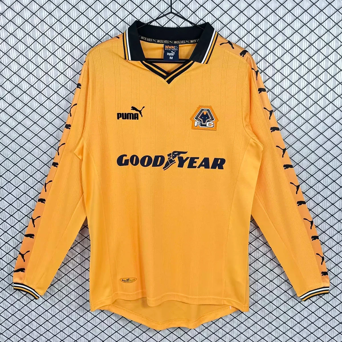 98/99 Wolverhampton Wanderers Home Retro Soccer Jersey