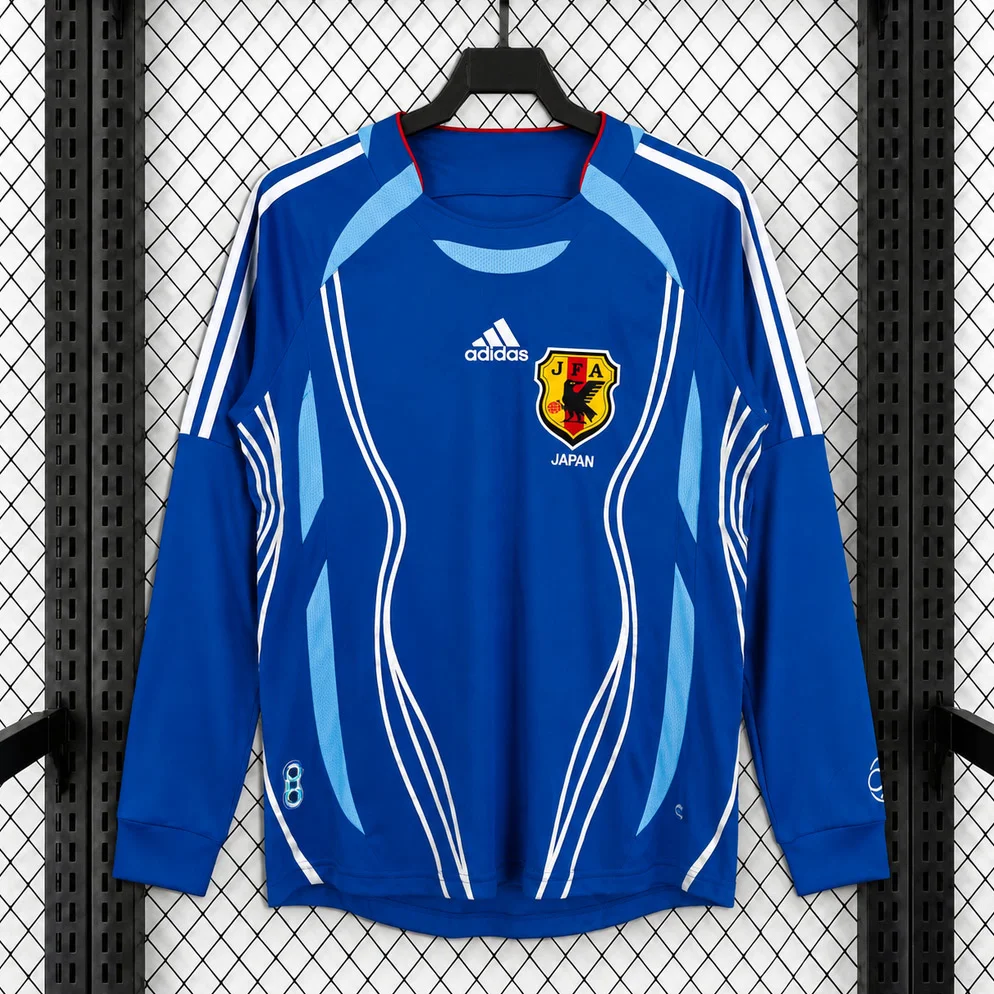 2006 Japan Home Long Sleeve Retro Soccer Jersey