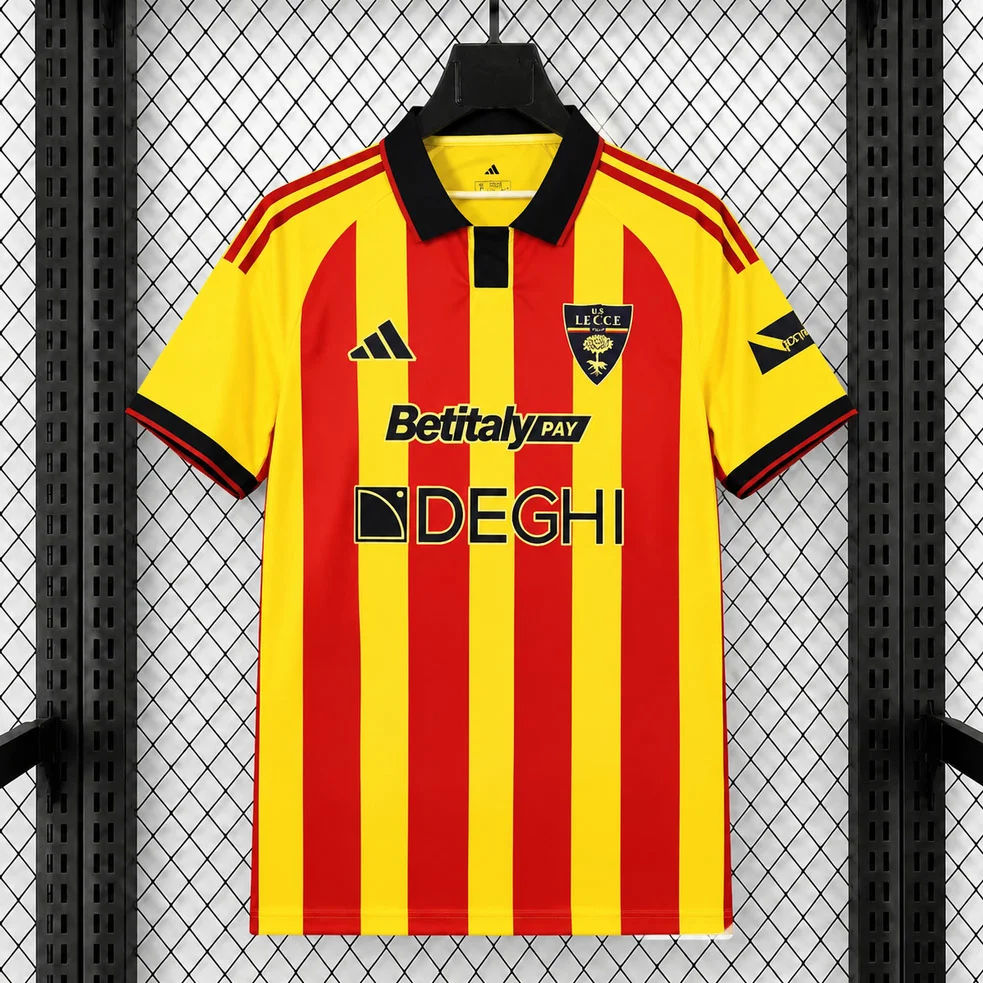 26/27 Lecce Home Soccer Jersey
