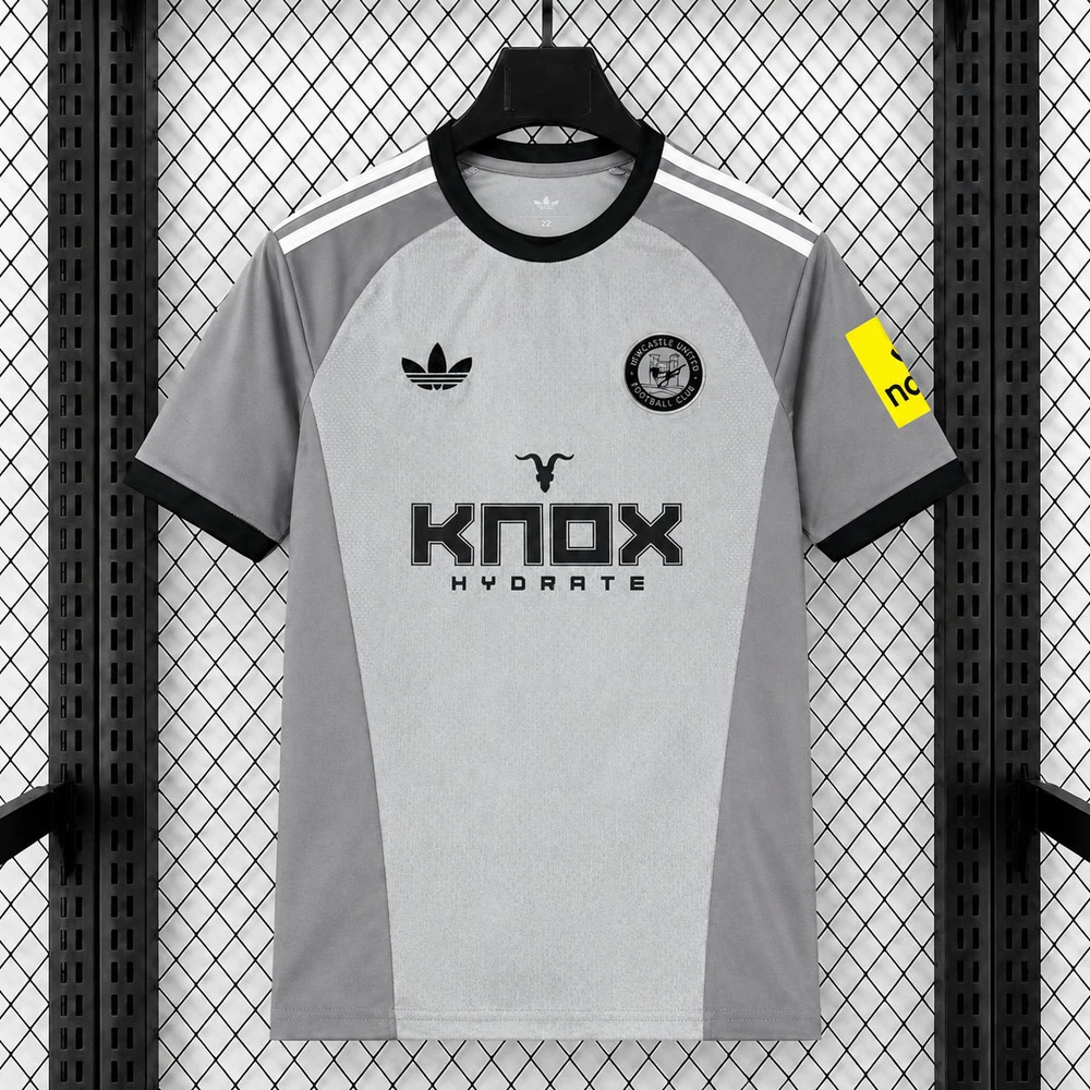 26/27 Newcastle United Goalkeeper 3 Soccer Jersey
