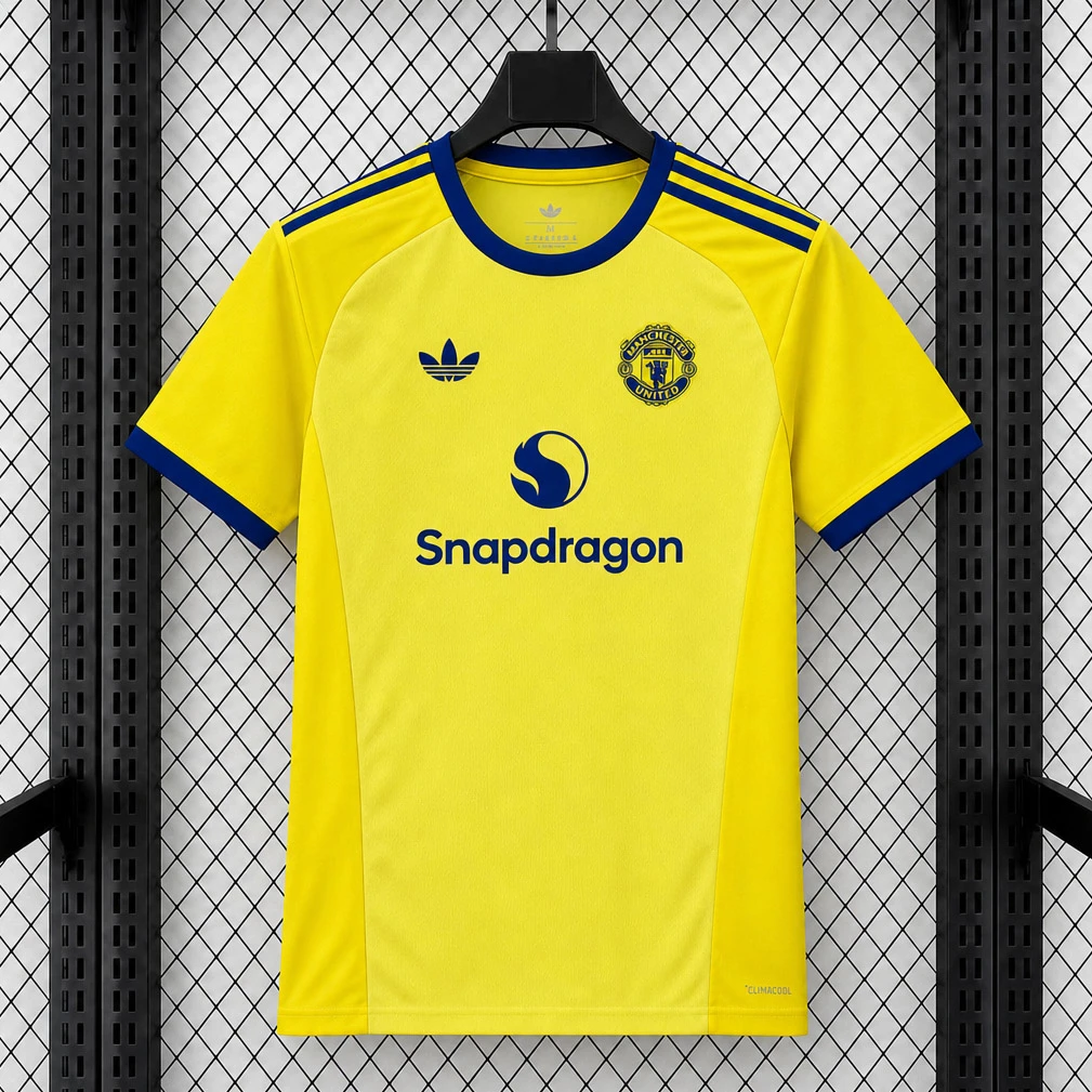 26/27 Manchester United Goalkeeper Yellow Soccer Jersey