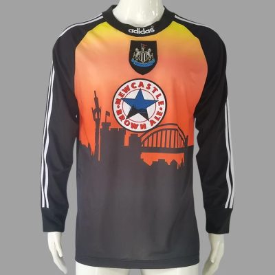 97/98 Retro Newcastle United Goalkeeper Retro Soccer Jerseys