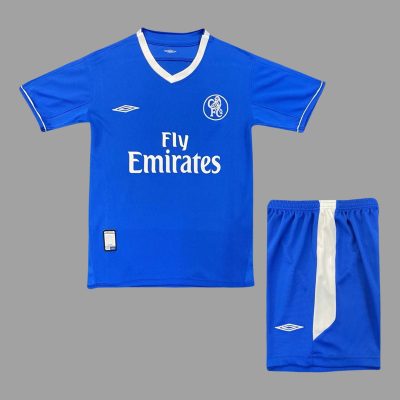 03/05 Chelsea Home Kids Retro Soccer Jersey Size 16-28