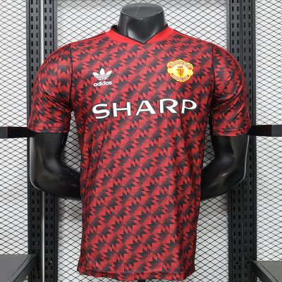 25/26 Manchester United Vintage-Style 90/92 Red Player Version Soccer Jersey