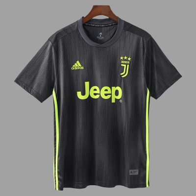 18/19 Juventus Away Retro Soccer Jersey