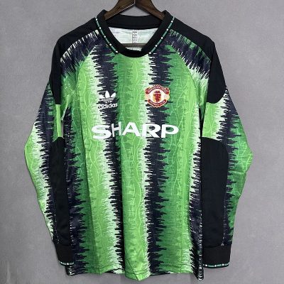 90/92 Manchester United long sleeve goalkeeper jersey