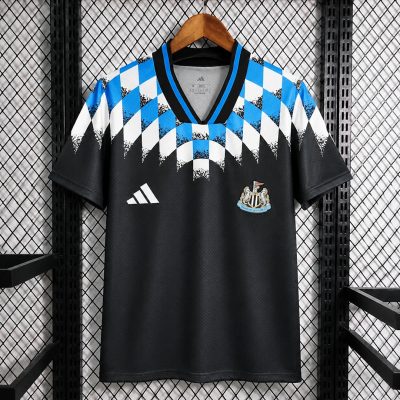 26/27 Newcastle United Black Retro Soccer Jersey