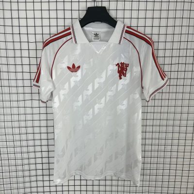 25/26 Manchester United Retro 90s White Soccer Jersey