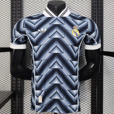 25/26 Real Madrid Lifestyle Black Player Version Retro Soccer Jersey